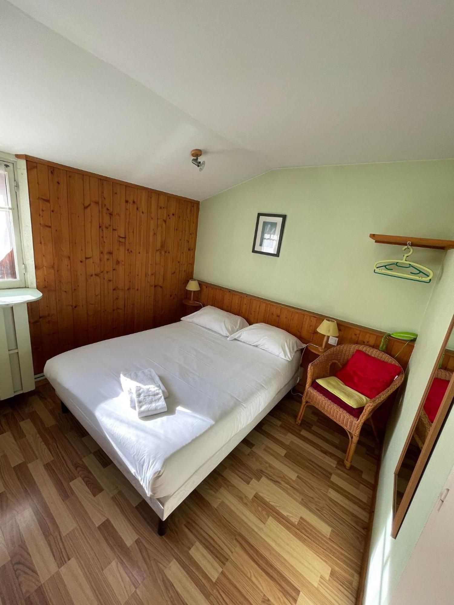 Authentic By Balladins, Hotel Le Carre D'Aix