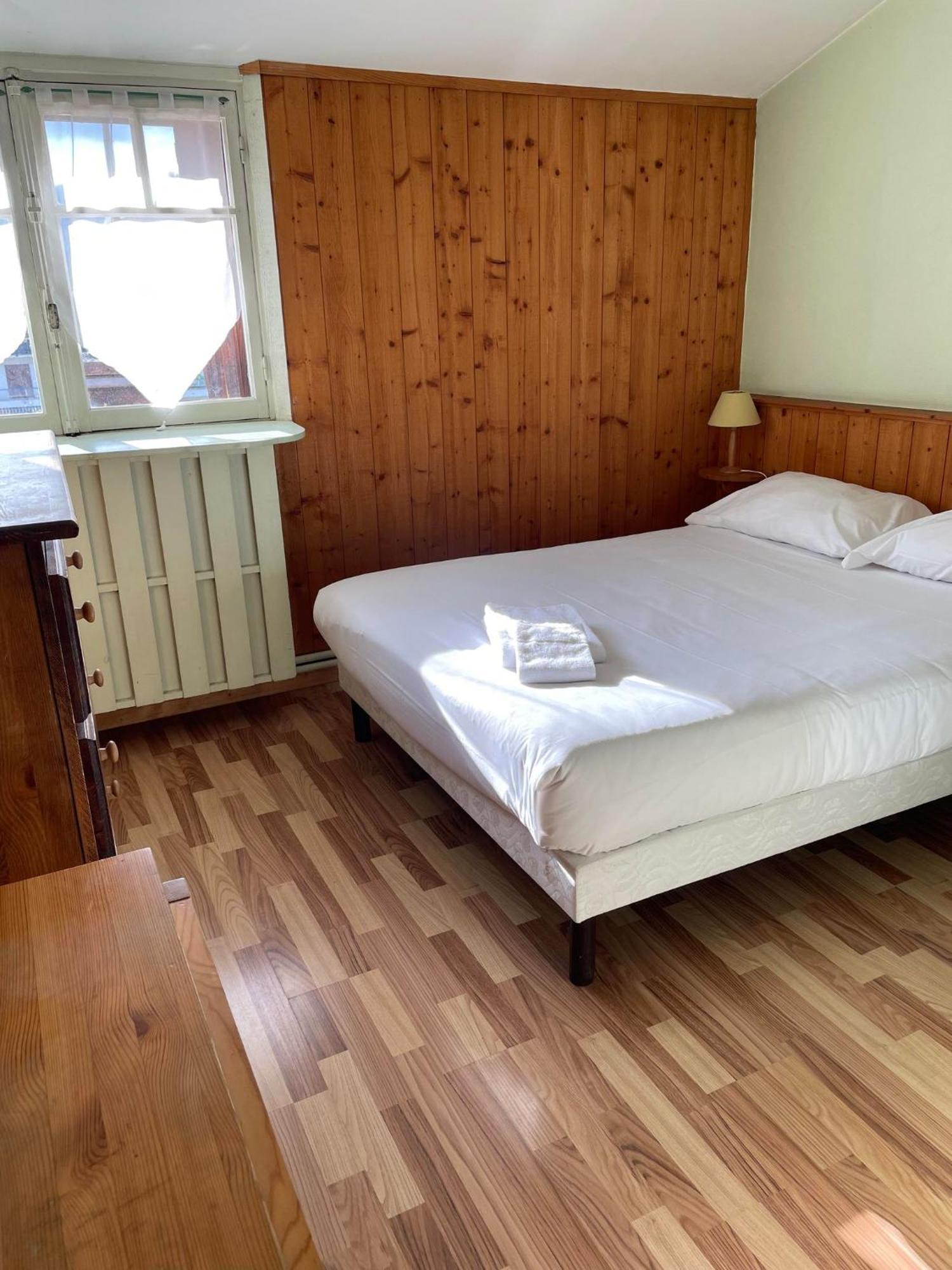 Authentic By Balladins, Hotel Le Carre D'Aix