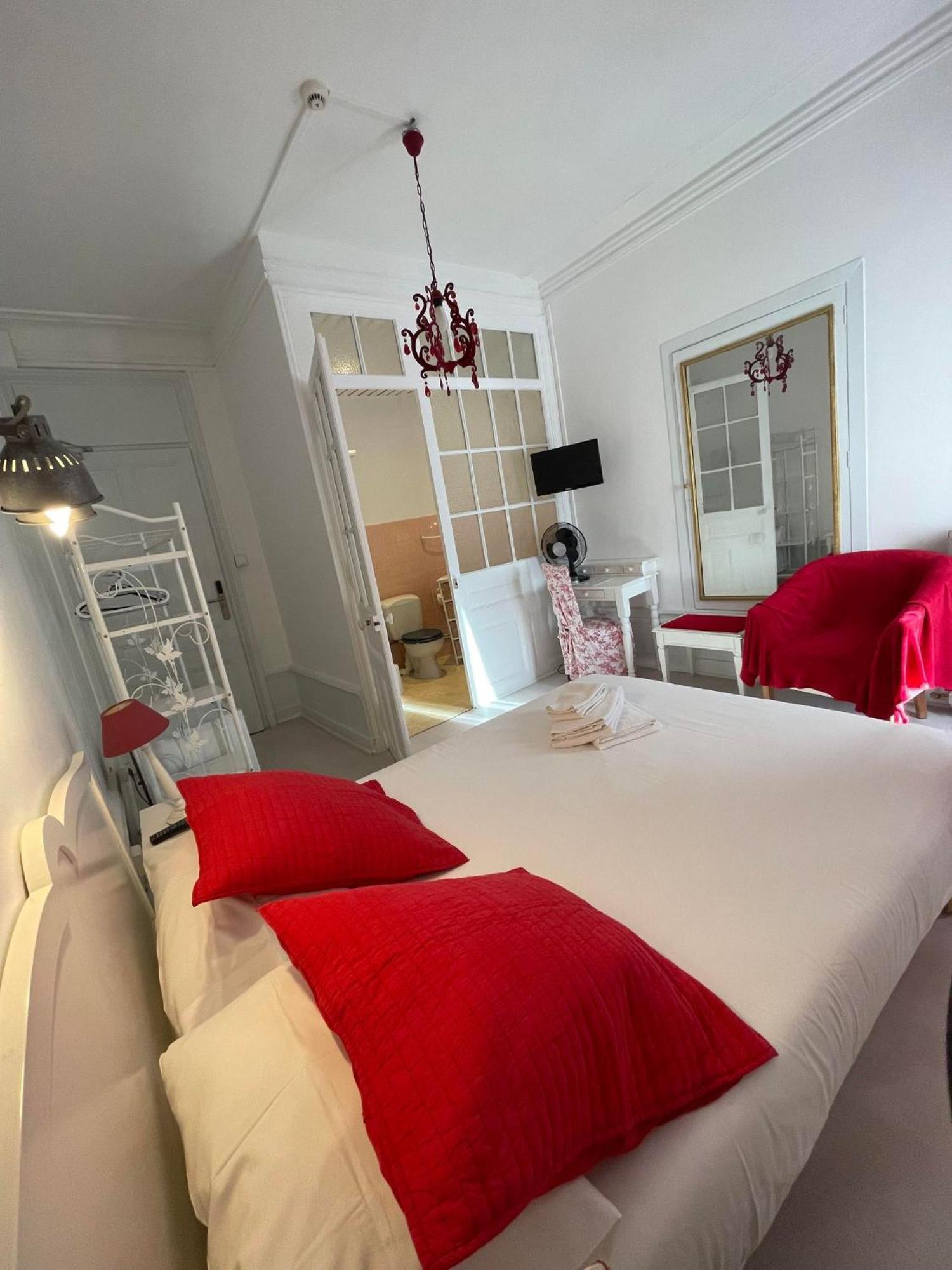 Authentic By Balladins, Hotel Le Carre D'Aix 2* Aix-les-Bains