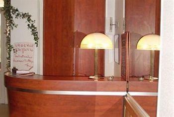 Authentic By Balladins, Hotel Le Carre D'Aix 2* Aix-les-Bains
