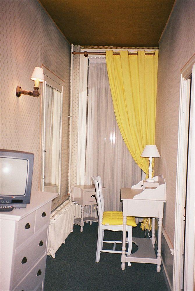 Hotel Authentic By Balladins, Hotel Le Carre D'Aix 2*
