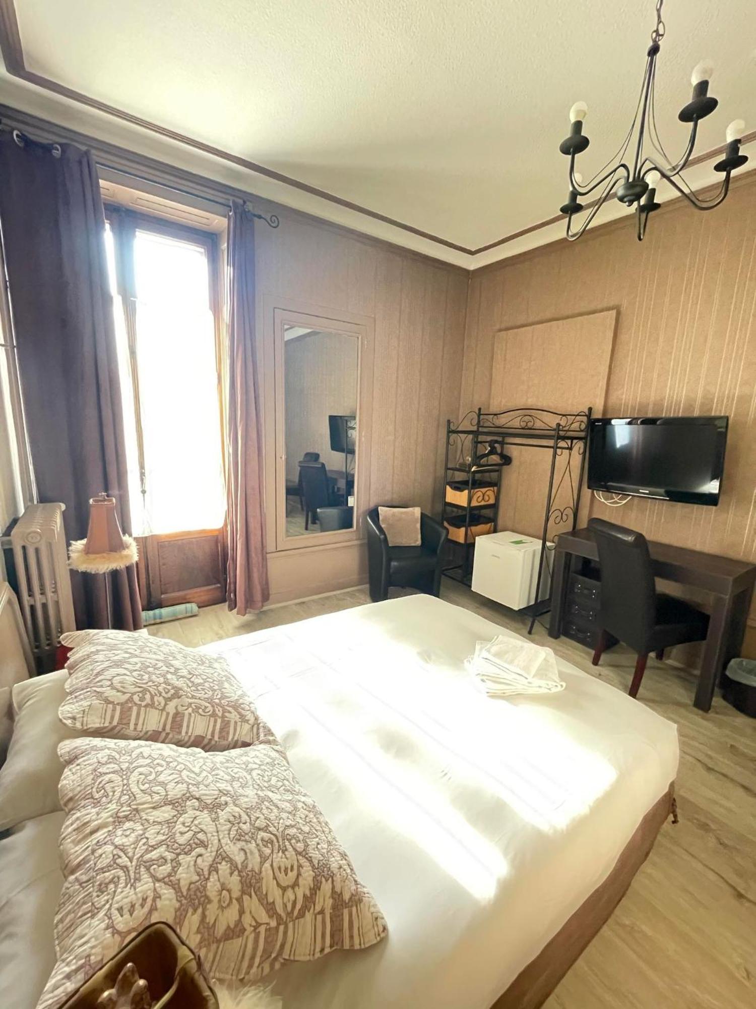Authentic By Balladins, Hotel Le Carre D'Aix Hotel